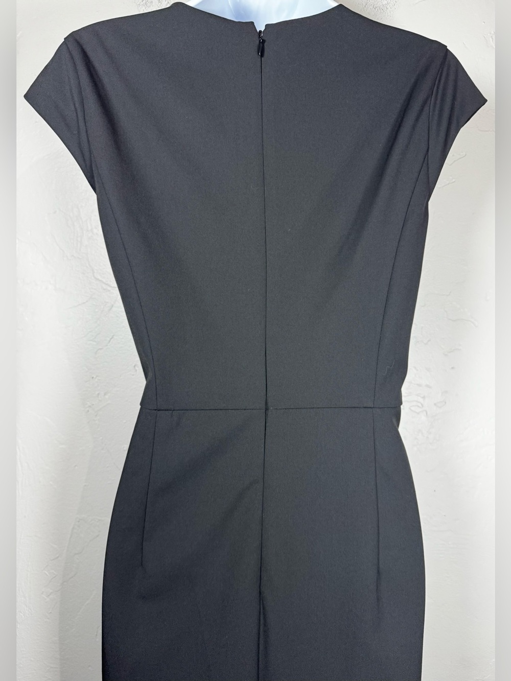 Ann Taylor Factory $119 Black V-Neck Midi Sheath Office Dress Size 6 - Picture 4 of 8